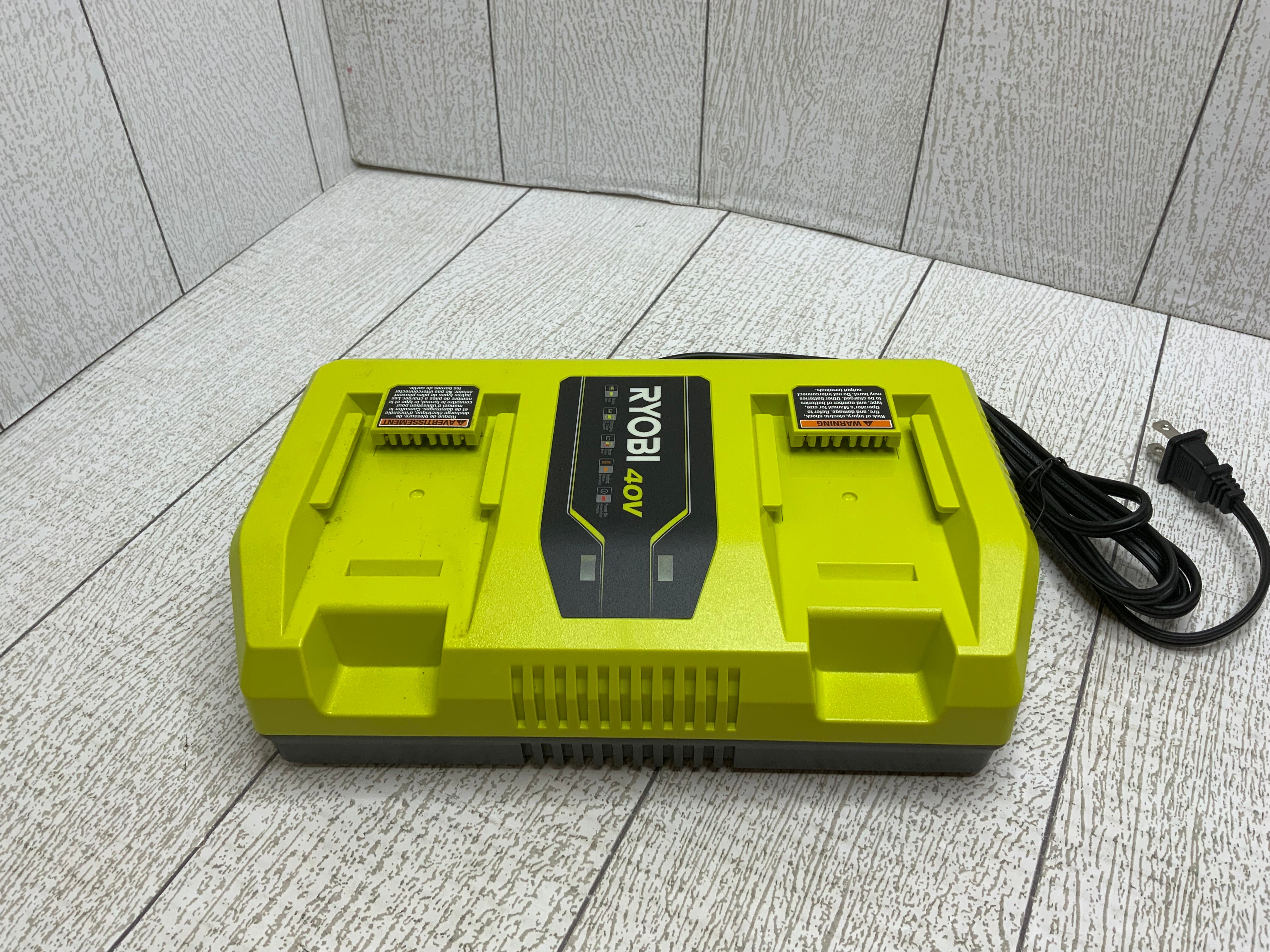 Ryobi 40-Volt Lithium-Ion Dual Port Rapid Battery Charger (OP409VNM) (8057198837998)